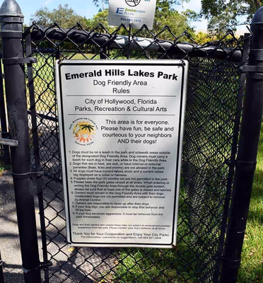 Emerald Hills Lakes Dog Park